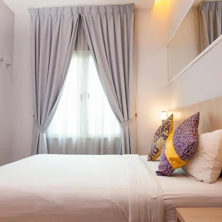 Orange Premier Hotel Taman Segar-3